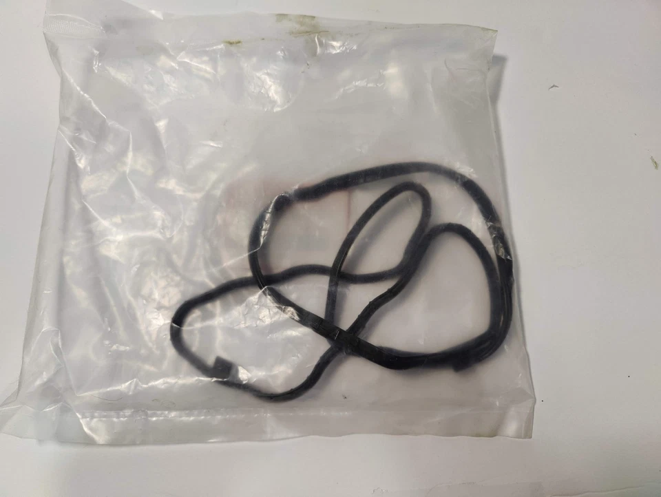 Оригинальная прокладка крышки клапана Honda от оригинального производителя 12341-RE2-E01 для Honda CR-Z 2011-2016 годов выпуска - Изображение 3 из 3