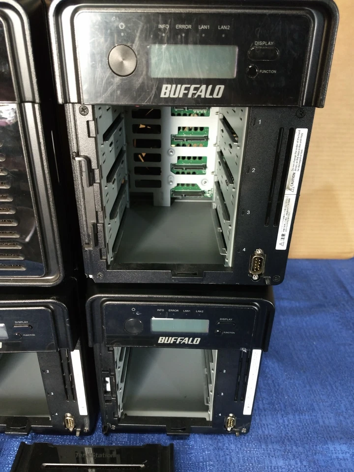 Лот из 7 внешних корпусов жестких дисков Buffalo Terastations - только детали - Изображение 2 из 4