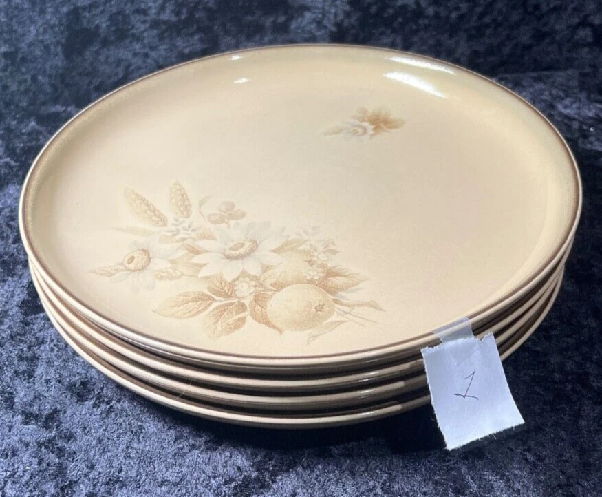 Juego de 4 Platos de Cena Denby MEMORIES Florales 10.25", Inglaterra Excelente Foto 2 de 4