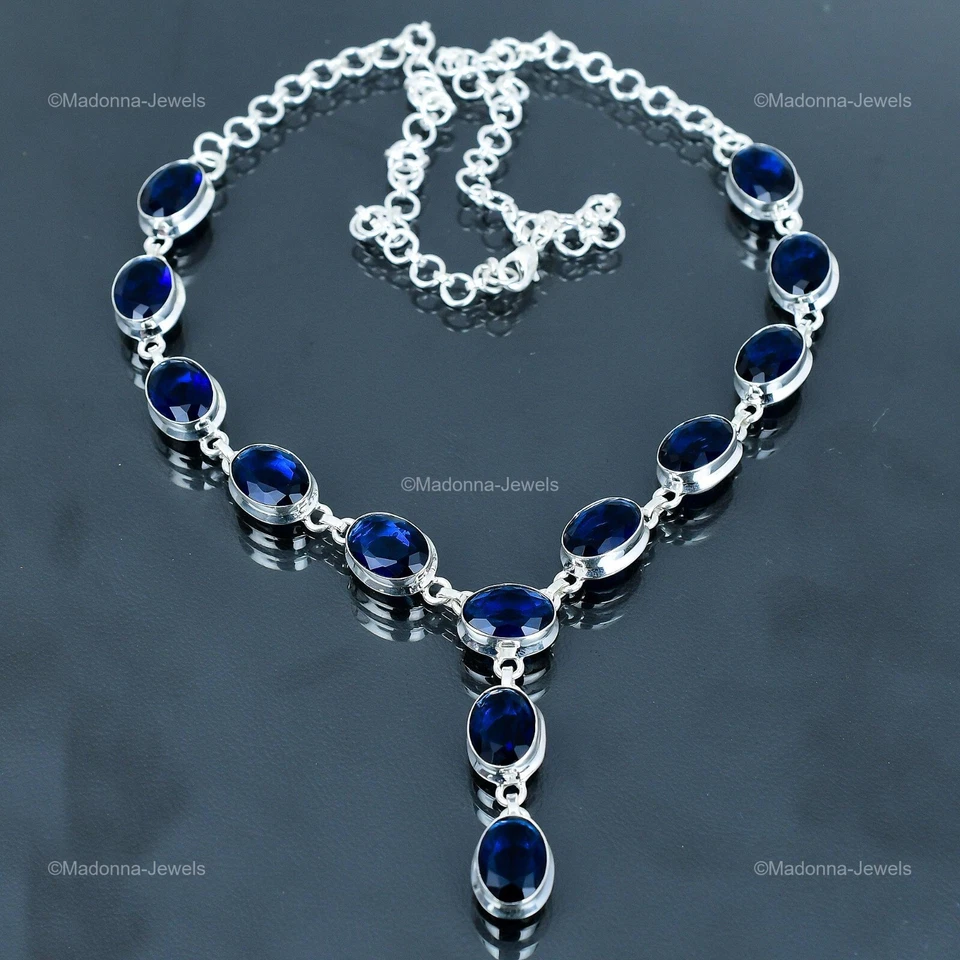 Collar de cadena de cumpleaños de plata de ley 925 con piedras preciosas de iolita ovaladas para la venta del día de la mujer Foto 3 de 4