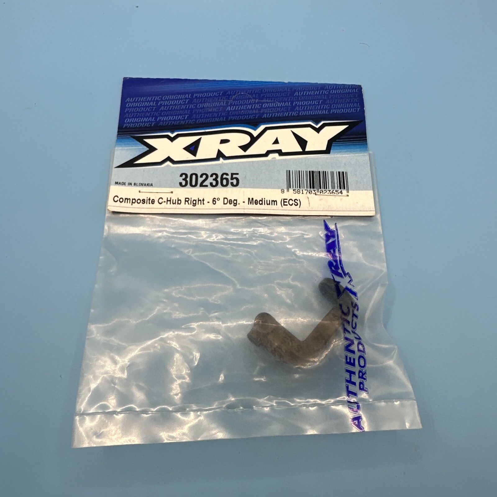 Xray 302365 Composite C-Hub Right 6 Deg. Medium (ECS) Composite C-Hub ...