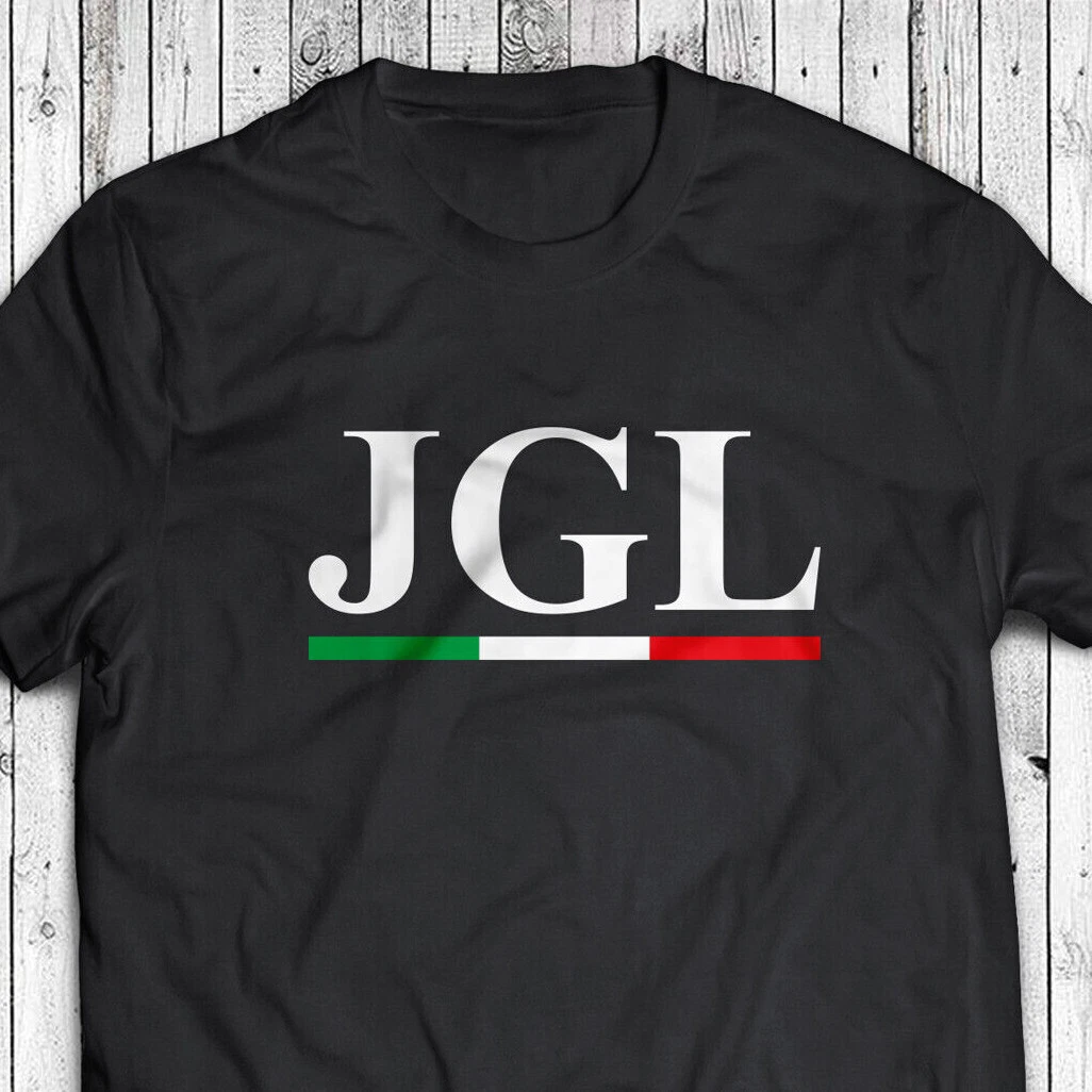 Are There Any Discounts or Promotions for Large Orders of T-Shirt Printing in Dubai? Save Big on Bulk Shirt Printing!
