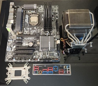 Gigabyte GA-Z68XP-UD4 - Intel MOBO w/ Intel Core i7 2700K & 32GB DDR3 RAM
