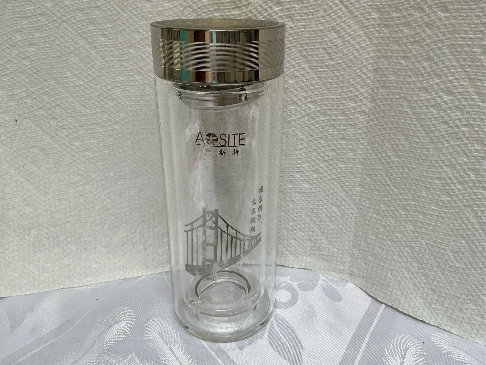 AOSITE DOUBLE GLASS TEA TAMBLER INFUSER /STRAINER 7”LONG 2.5 DIAM NEW VINTAGE
Opens in a new window 