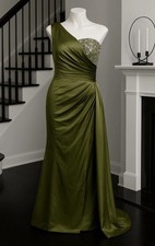 NWOT Elegant Olive Green Satin Evening Prom Gala Military Pageant Gown Sz 10