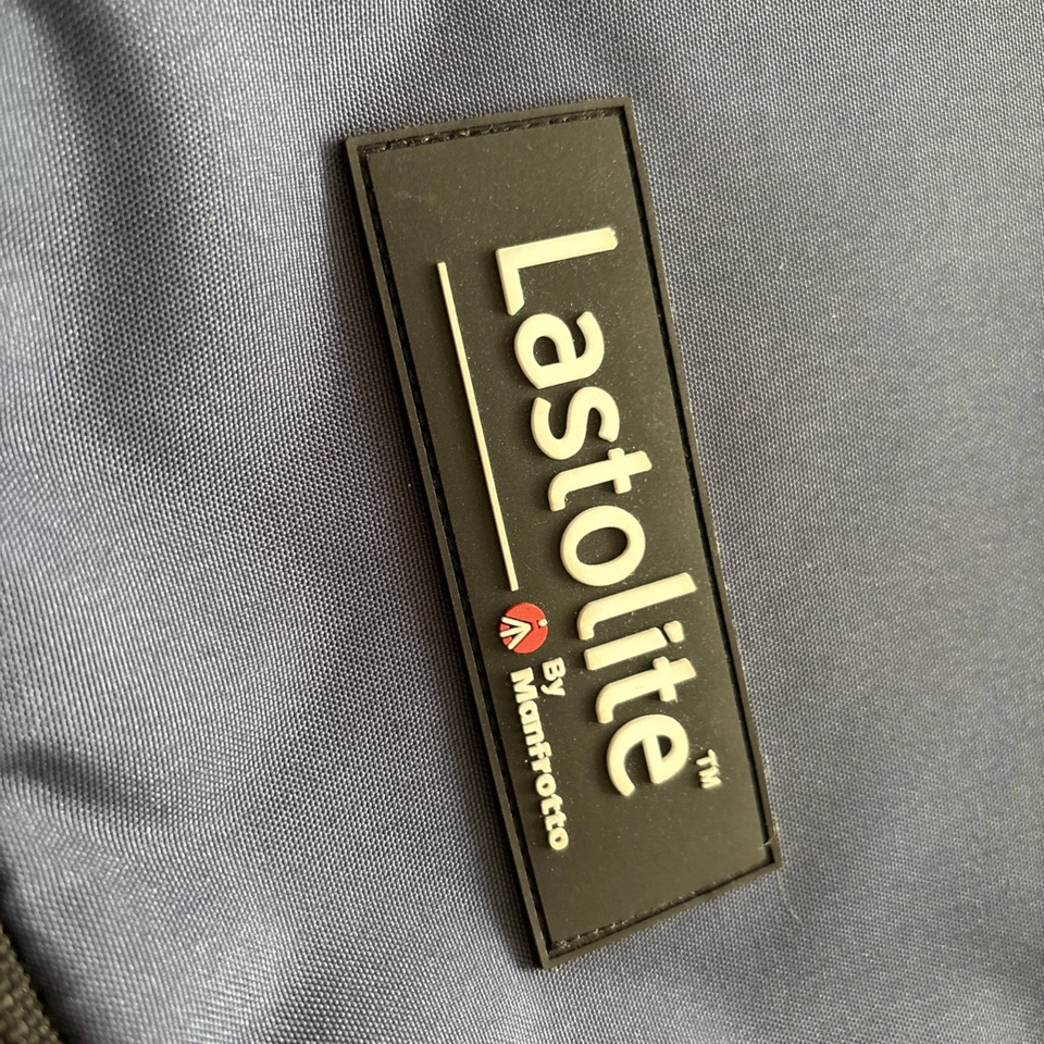 Manfrotto Lastolite Trigrip Reflector, Reversible Lightweight, unused. - Image 2 of 4