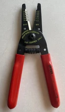 URREA 292 PLIER 16-26 AWG STRIPPER Red Handle USA Made -NOS- Has Marks - 6-3/4”