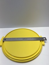 Vintage Tupperware Cake Taker Tray Plate Yellow 684-7 C
