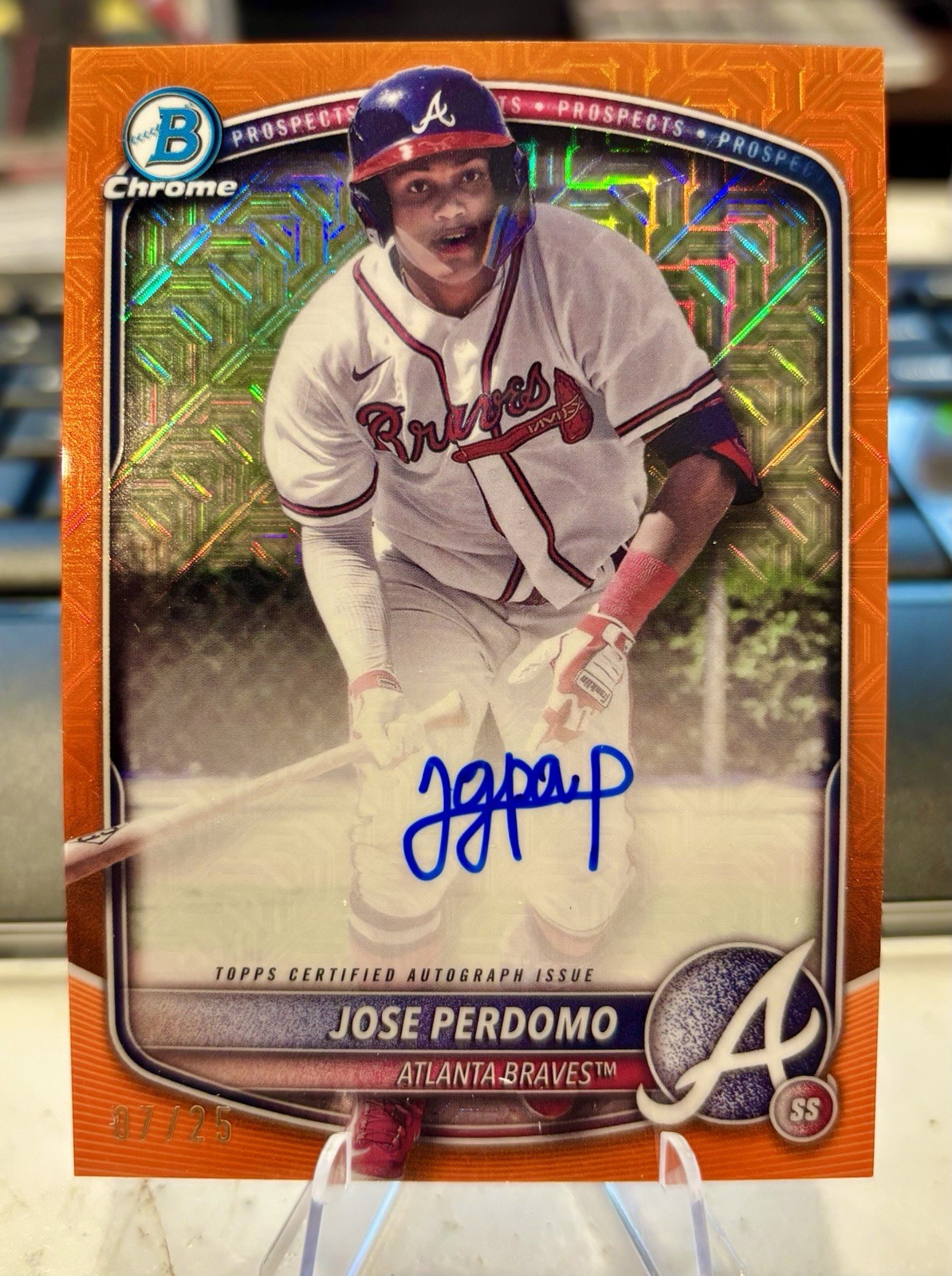 Jose Perdomo 2025 Topps Bowman Mega Box Mojo Parallel Auto Orange 07/25 Braves