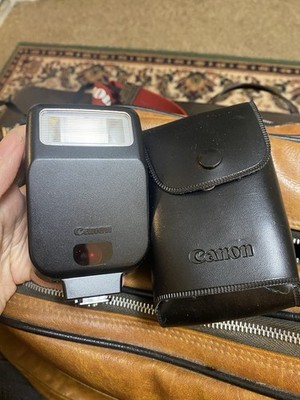 Canon Speedlite 320EX Shoe Mount Flash for  Canon