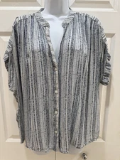 Cloth & Stone Short Sleeve Blouse LARGE Blue White Button Up Boxy Loose Shirt