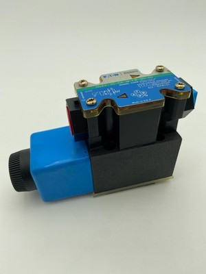 EATON | Vickers - Directional Control - 02-109631, DG4V 3S 0A M FW B5 60 - New