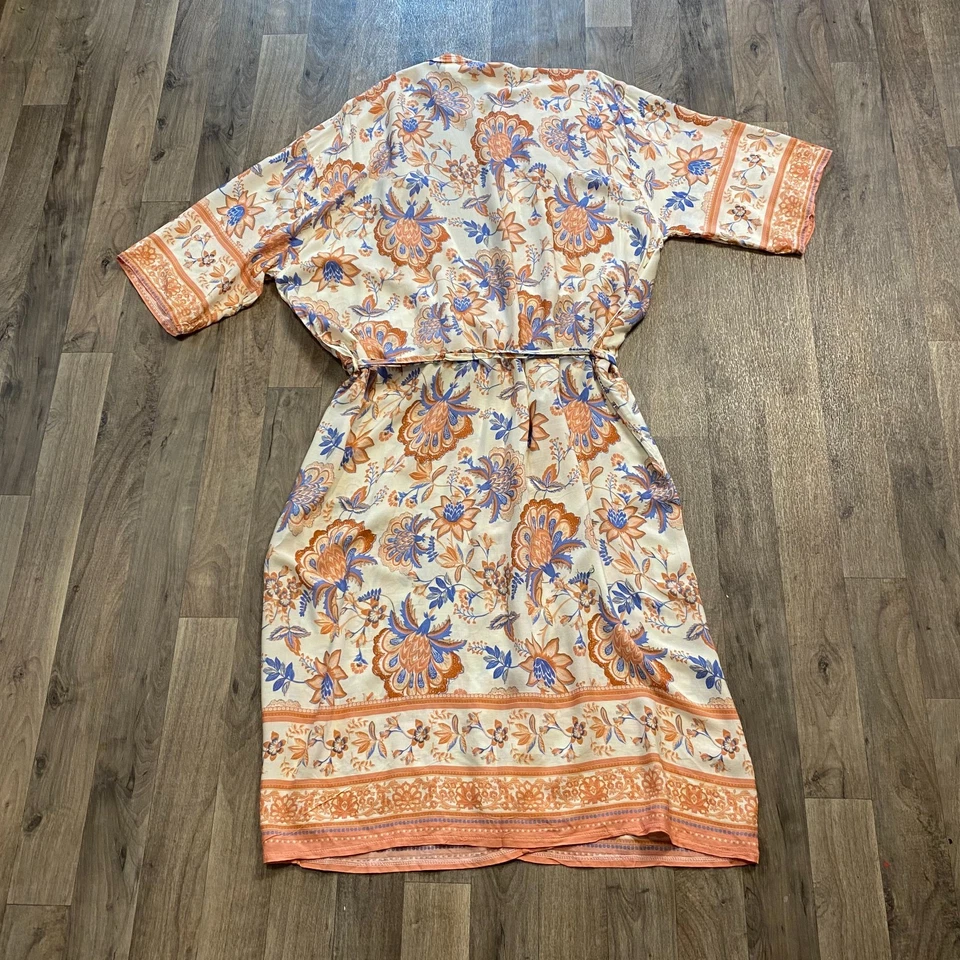Bata Kimono Floral Melocotón Frente Abierto Corbata Cintura Talla Única Rayón Boho Foto 2 de 4