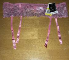 New WACOAL 848291 Embrace Lace Garter Belt M / L Pink 24 NWT