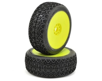 AKA14017XRY 1/8 Buggy Chain Link Long Wear Soft PreMount on Yellow Wheel (2)