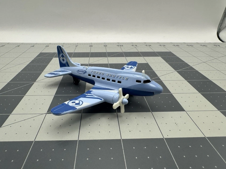 Avión fundido a presión Matchbox SB-55 Turbo Shuttle 2003 de colección Foto 4 de 4
