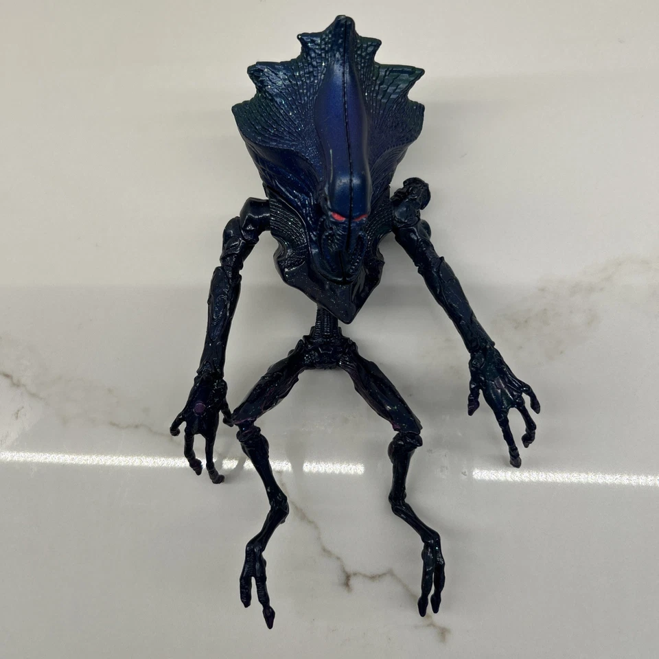 Figura de acción Independence Day Alien Science Officer 8" 1996 Trendmasters ID4 Foto 4 de 4