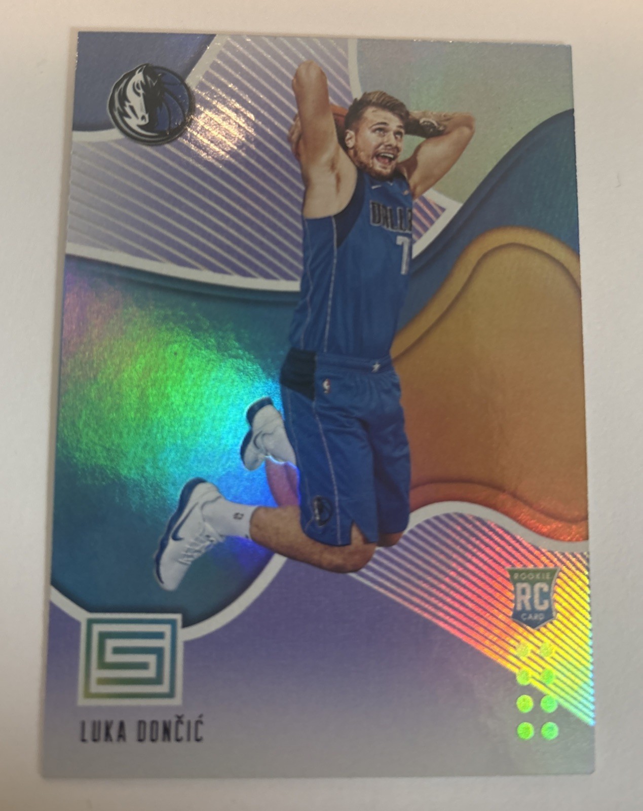 2018 Luka Doncic Status #172 Purple (RC) PSA Mint 9