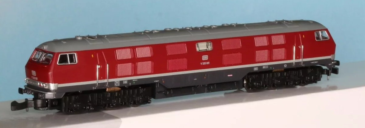 鉄道模型 MARKLIN Y200060 Marklin Z 88320 Diesel Locomotive, Road Number V 320 001 Ep. IIIb