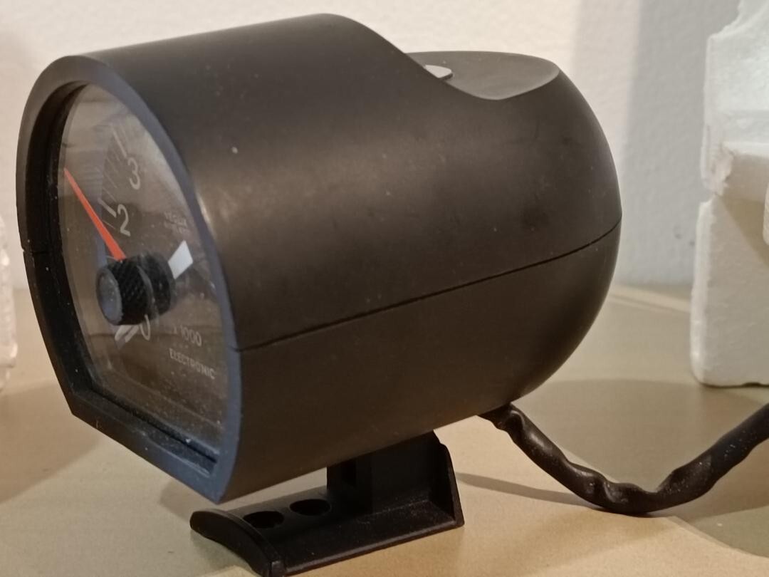 VEGLIA BORLETTI VINTAGE TACHOMETER NEW OLD STOCK FERRARI