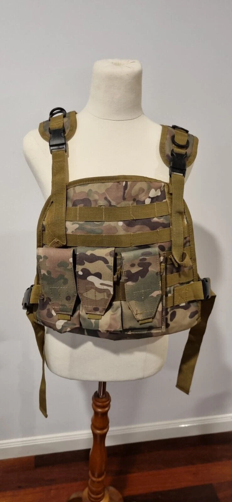 Tactical Camouflaged Vest Accoutrement Holders Hunting, Camping and Hiking
