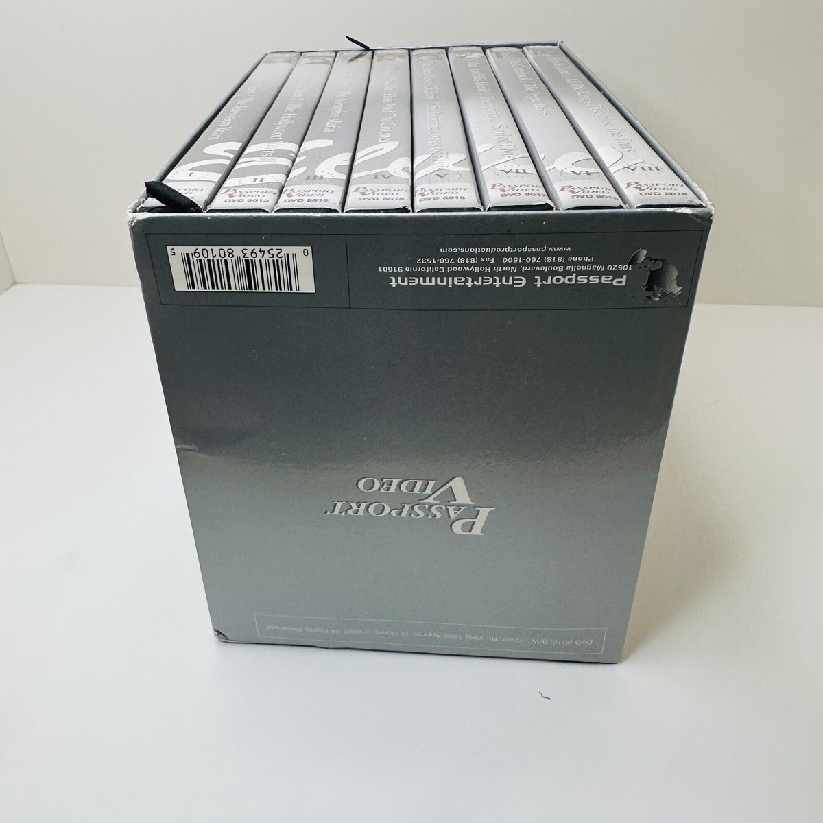 ELVIS: THE DEFINITIVE COLLECTION 8枚組DVD s-l400.jpg