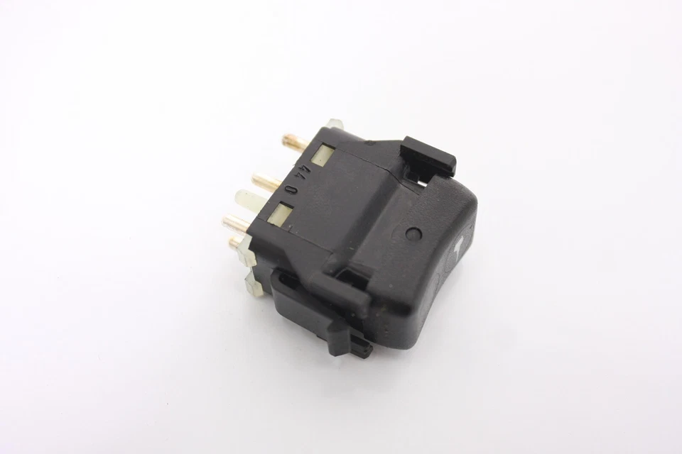 Interruptor de bloqueo de puerta central OEM 9516131470001C Porsche 964 993 944 968  Foto 3 de 4