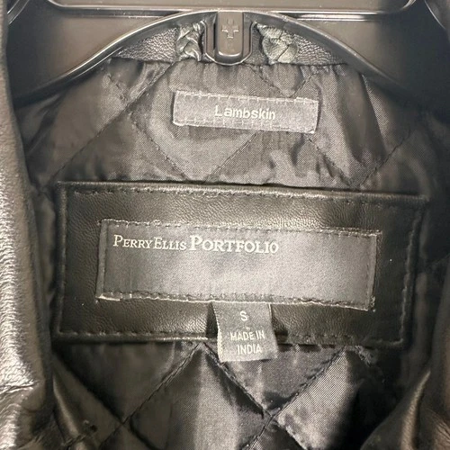 Perry Ellis Portfolio Lambskin Leather Black Jacket Quilted Lining image 4