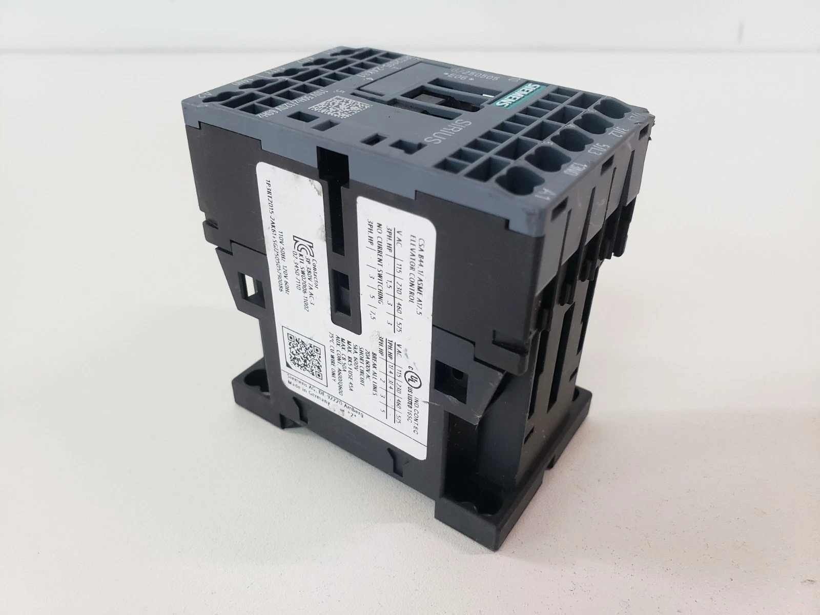 Takeout - Siemens 3RT2015-2AK61 Contactor - thumbnail 4