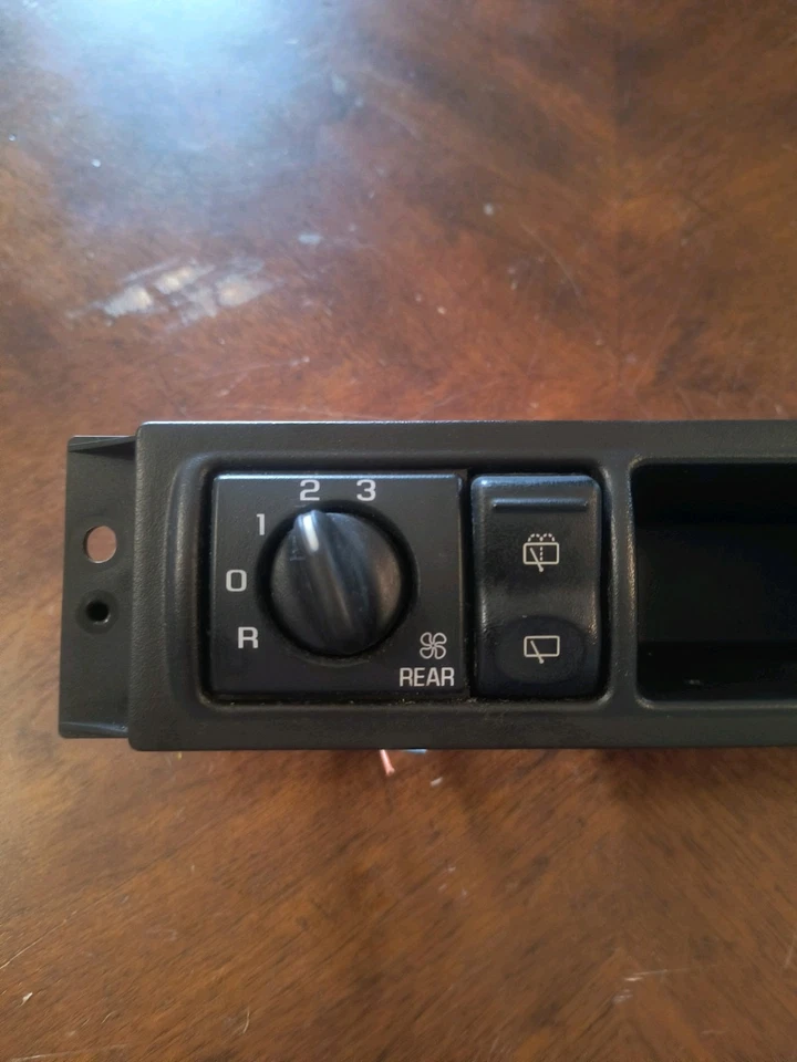 Interruptores de ventilador y limpiaparabrisas controles de clima traseros Chevrolet Venture 1997-2005 10409293 Foto 4 de 4