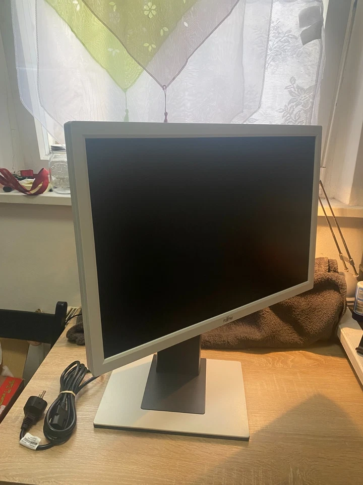 Fujitsu B22W-5 ECO 22" Monitor – geprüft, sehr guter Zustand, DGUV geprüft - Bild 3 von 4