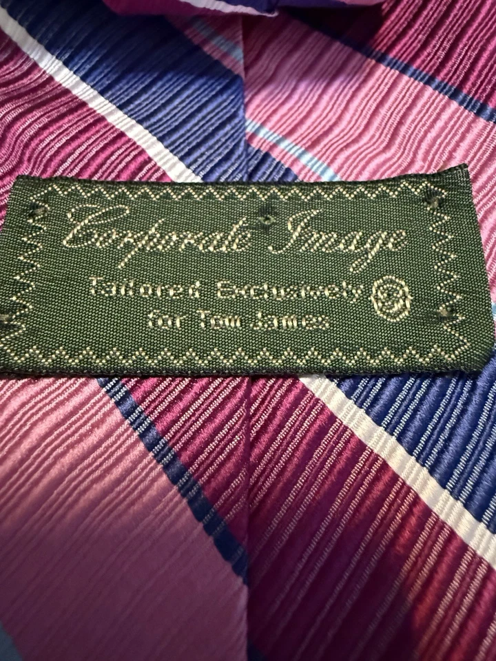 Colección Ejecutiva De Colección Por Tom James Rojo 100% Seda Hecha En EE. UU. Foto 4 de 4