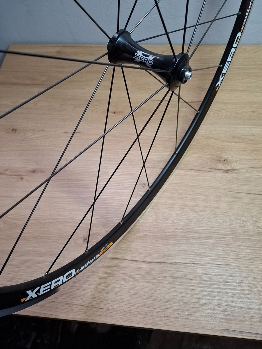 Roues de vélo de route et de gravel
