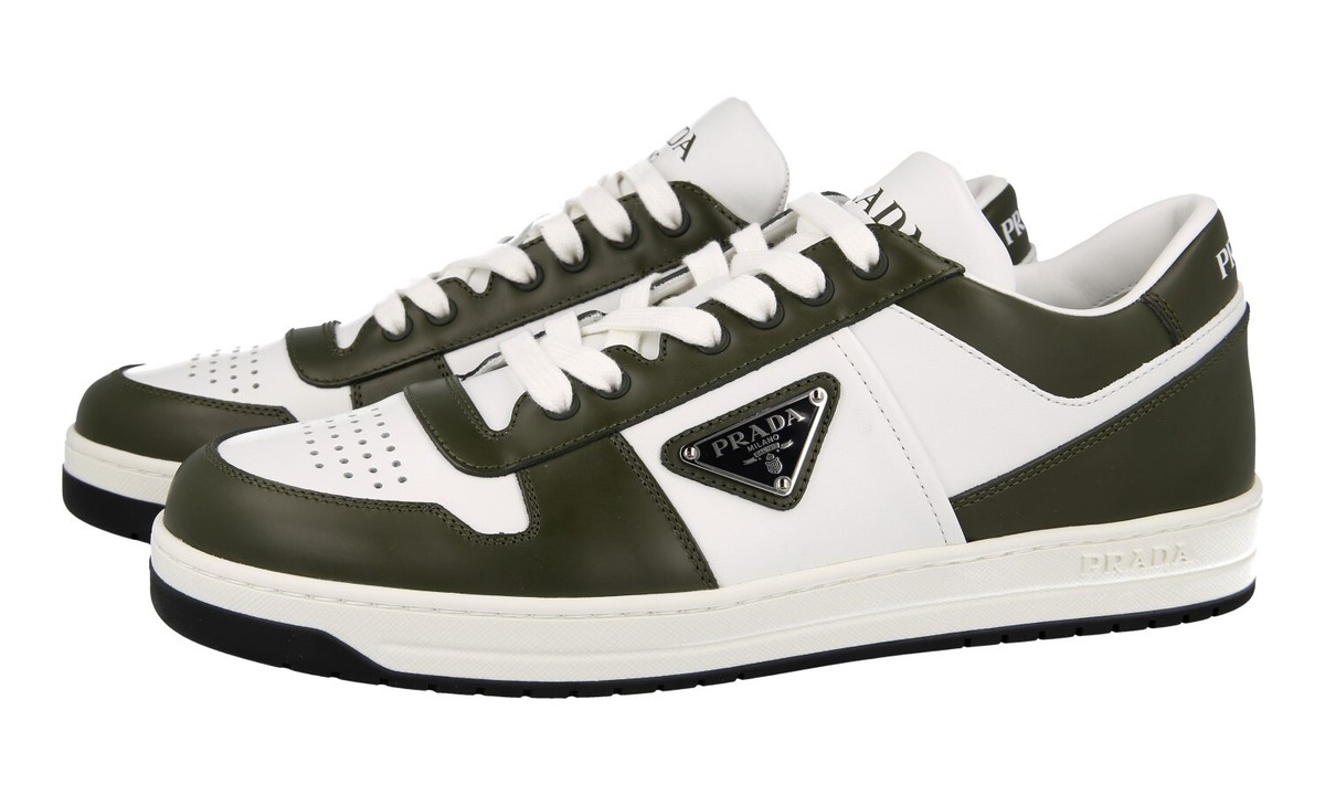 スニーカー PRADA Two-tone leather Downtown sneakers (2EE3643LKG F0A8Z) PRADA Leather Downtown Sneakers - 2EE364 - White/Green - NEW