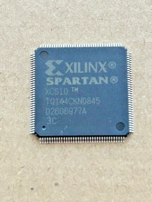 1 Stück Integrierte Schaltung - Xilinx, Inc. / Spartan - XCS10-TQ144C - TQFP144