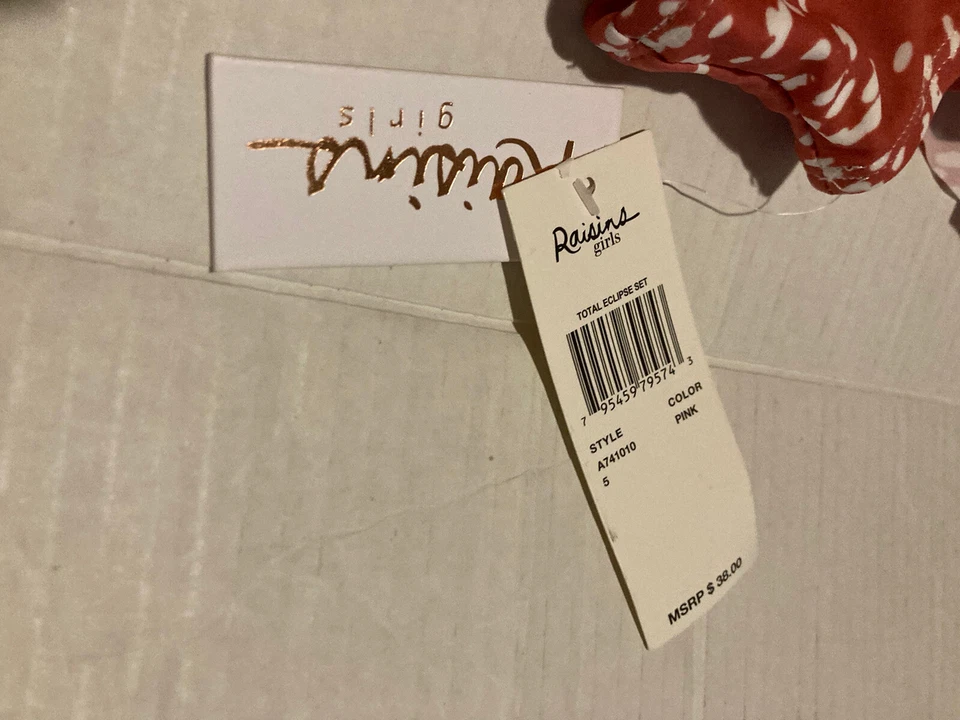 Nuevo con etiquetas Conjunto de bikini Raisins Girls rosa Total Eclipse 5 SR$38 Foto 3 de 4