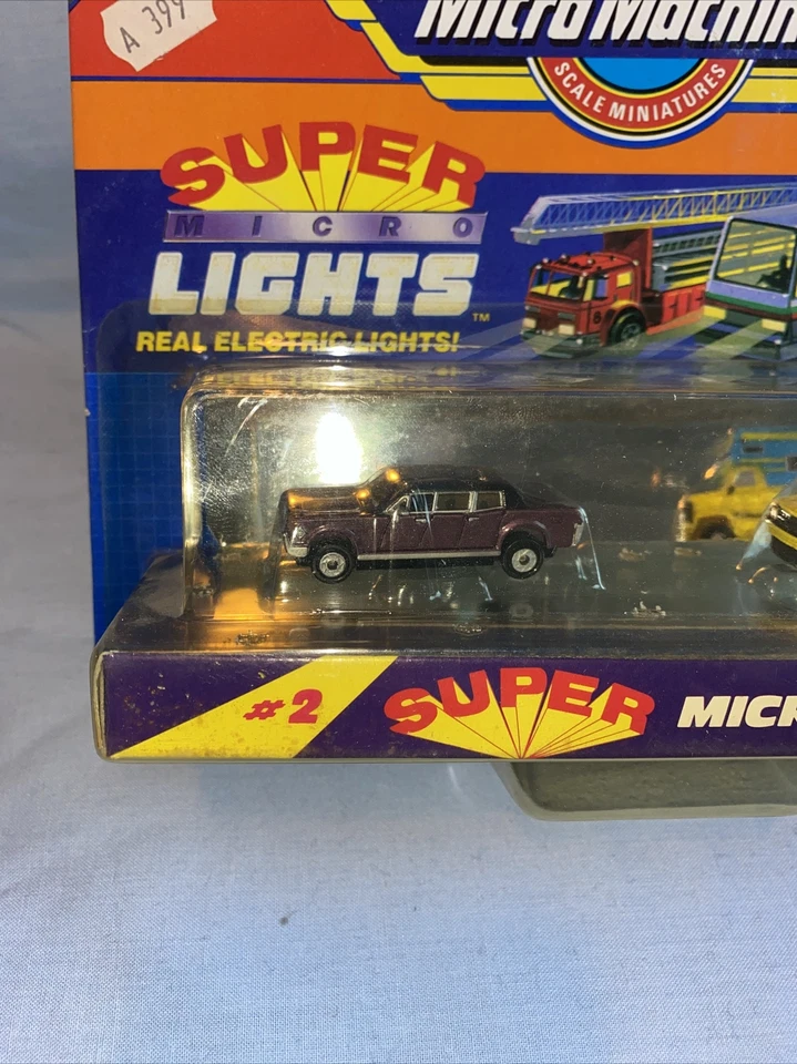 Micro Machines, Galoob, Super Micro Lights #2, Buen Estado, Nuevo en Caja Envío Gratuito Foto 3 de 4