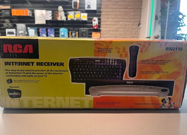RW2110  RCA Web TV Internet Receiver w/ Universal Remote & color coded keyboard