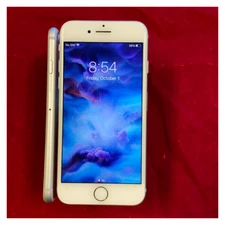 Apple iPhone 7 Mint 128GB Red Black Silver AT&T Verizon T-Mobile Unlocked