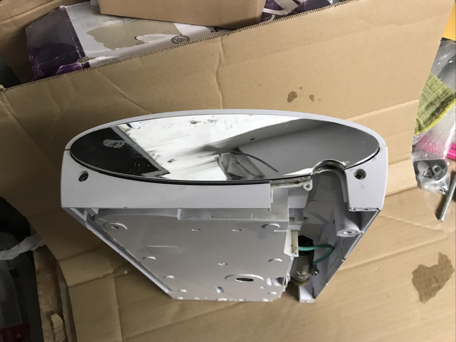 MIRA SPORT MAX WITH AIRBOOST WHITE 10.8KW MANUAL ELECTRIC SHOWER (87467