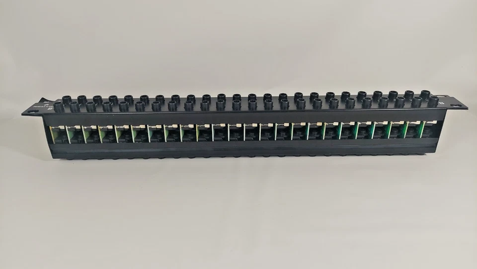 Neutrik NYS-SPP-L1 48-Point Patch Bay 1/4" Jack Patch Panel - Image 4 of 4