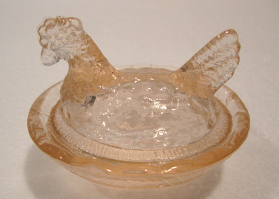Get a DOZEN for one Price. NEW 2 1/2'' Mini HEN on NEST, PINK GLASS.