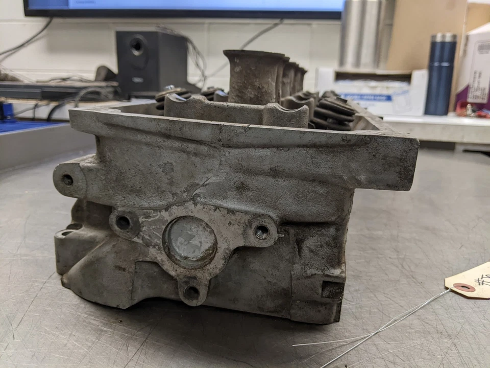 Culata izquierda Jeep Grand Cherokee 2005 5.7 53021616BA Foto 4 de 4