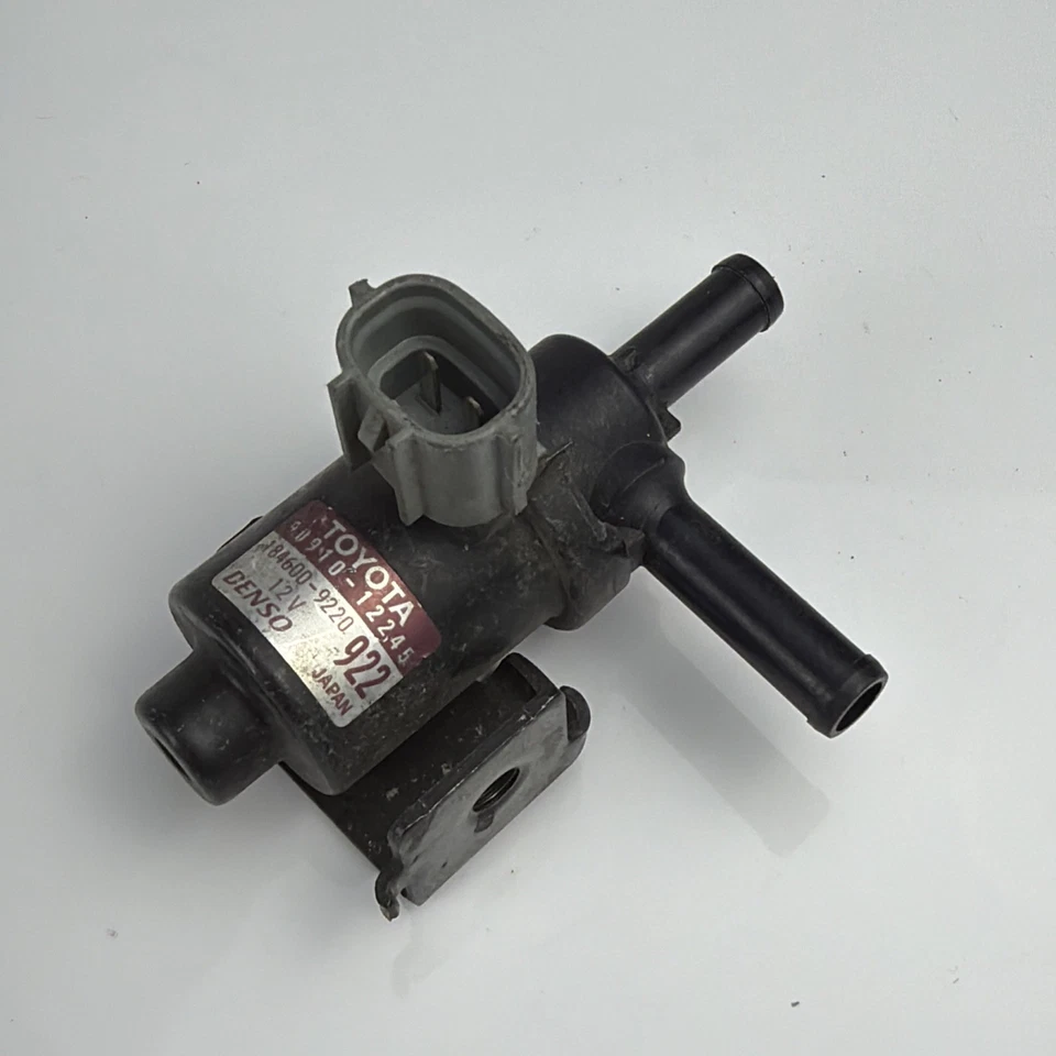 ✅️ 90910-12245 Toyota OEM Genuine  VACUUM SWITCHING VALVE Tacoma 4runner  Foto 3 de 4