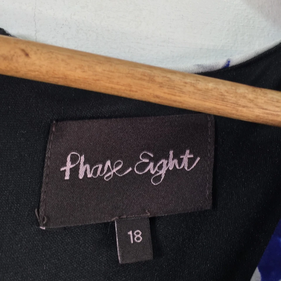 Phase Eight dress womens size 18 black floral pencil stretch knee length 123111 - image 3 of 4