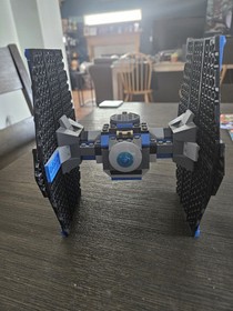LEGO Star Wars 7263  TIE Fighter w/ Minifigs & Instructions - No Box