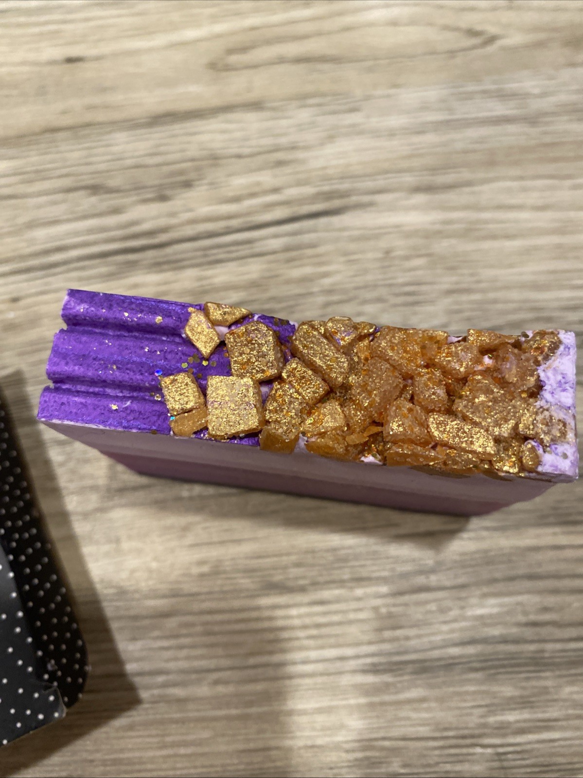 finchberry soap amethyst Soap Vetiver & Bergamot 