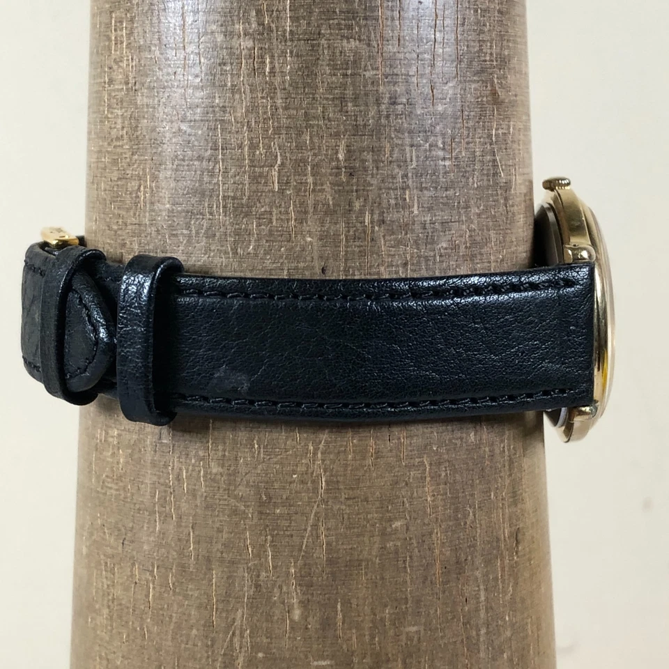 Reloj Lorus Mujer V803-0110 Vestido Mickey Mouse Cuero Negro Cuarzo 31mm 7" Foto 3 de 4