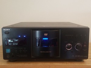 Sony-DVP-CX995V-400-Disc-Changer-Progressive-DVD-SACD-CD-Player