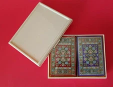 VTG DOUBLE DECK PLAYING CARDS IN ORIGINAL PLASTIC BOX THE US PLAYING CARD CO.